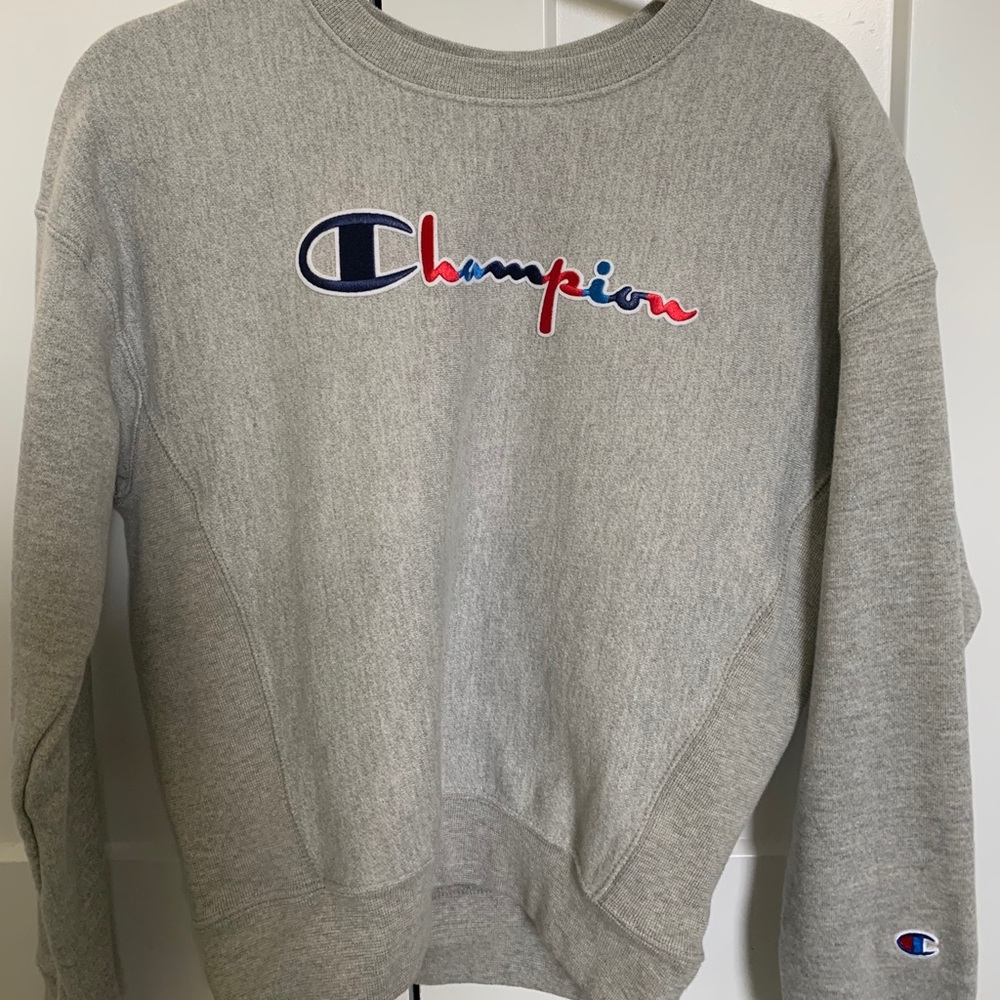 CHAMPION SWEATSHIRT